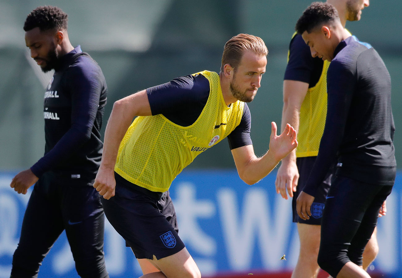كاين يحمل آمال بلاده في روسيا