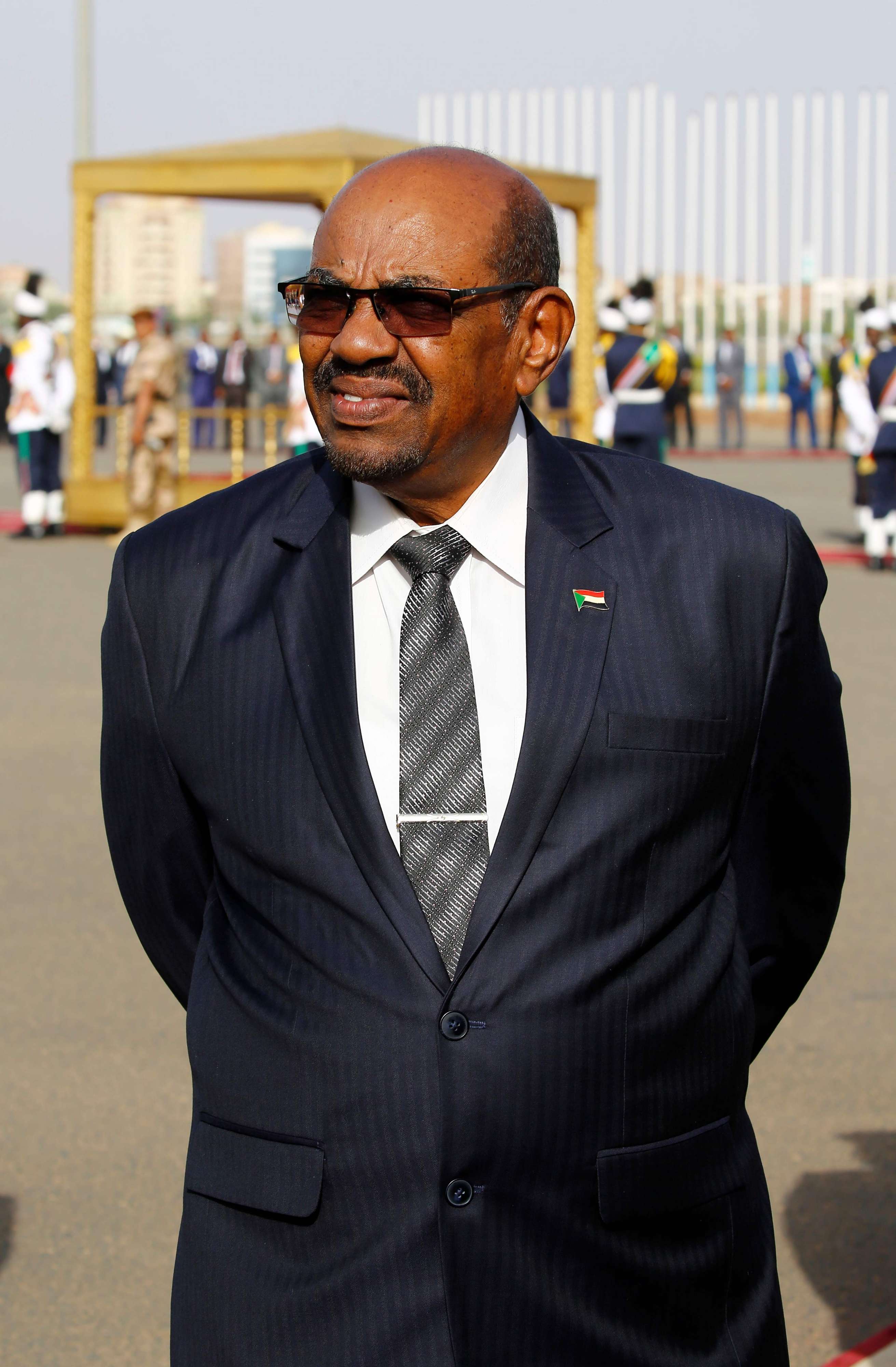 عمر البشير