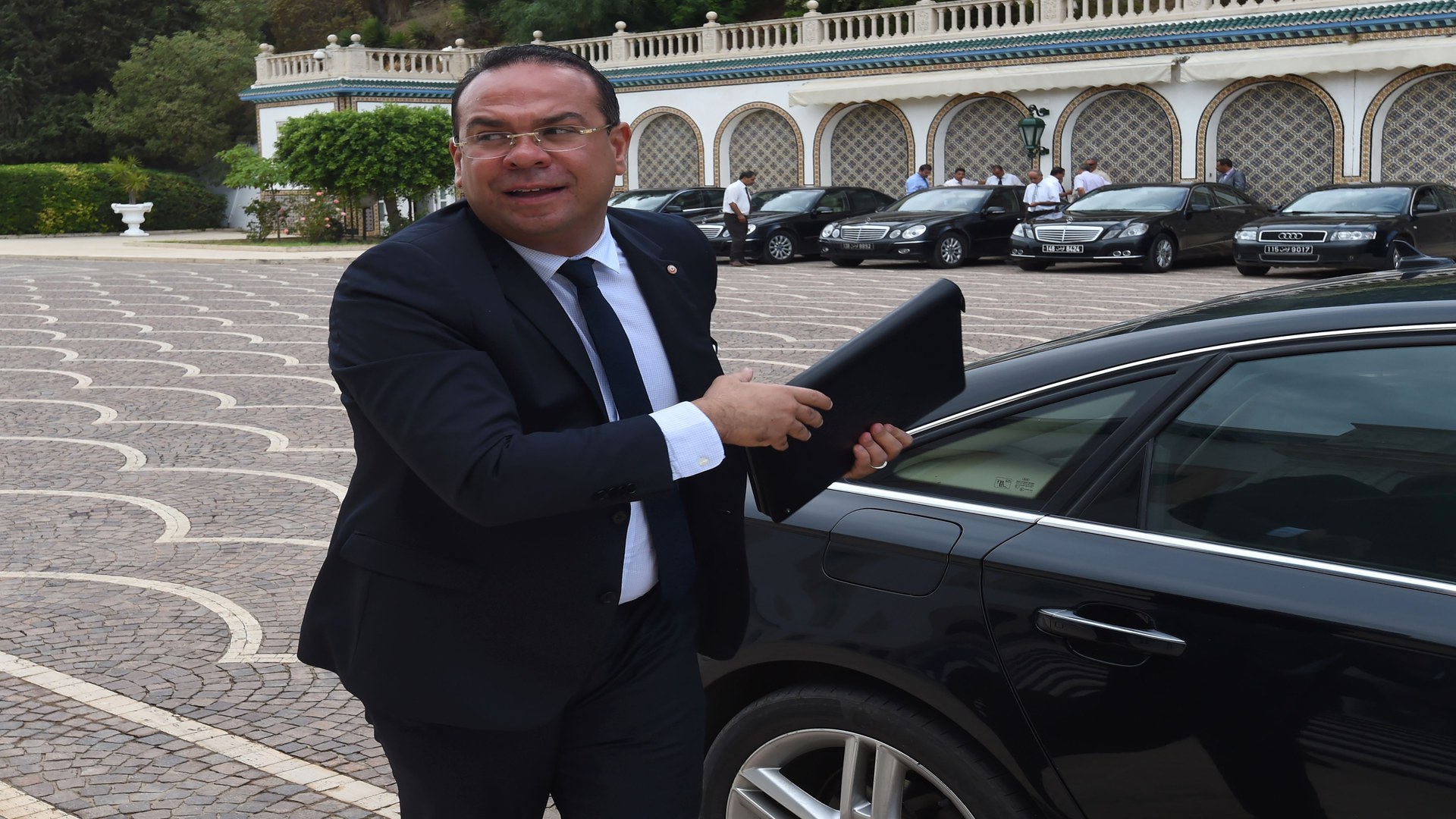 الوزير المستقيل مهدي بن غربية 