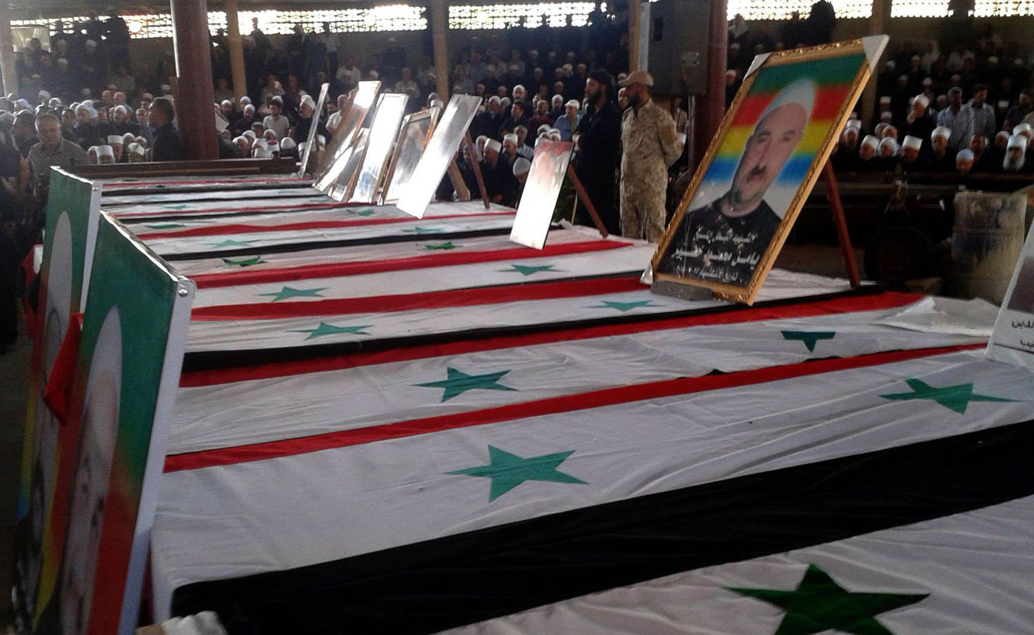 تشييع جماعي لضحايا هجوم داعش على الدروز في السويداء