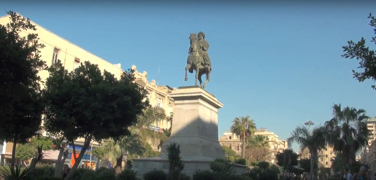 فكروا في رفع تمثال محمد علي باشا أيضا
