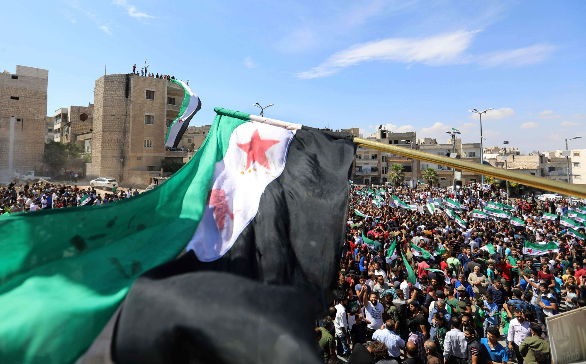 مسيرات غضب في ادلب