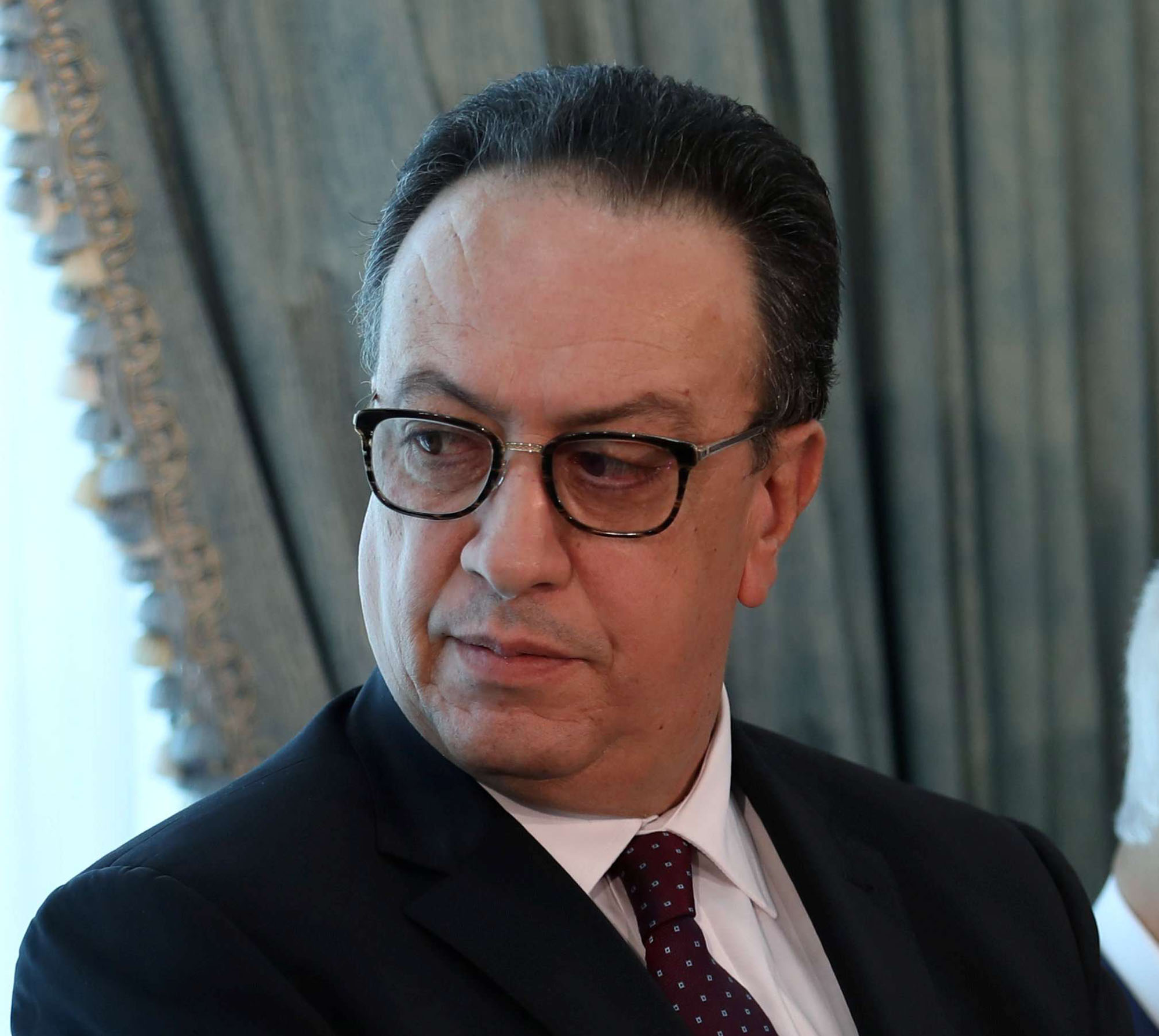 حافظ السبسي يضغط من جديد على الحكومة