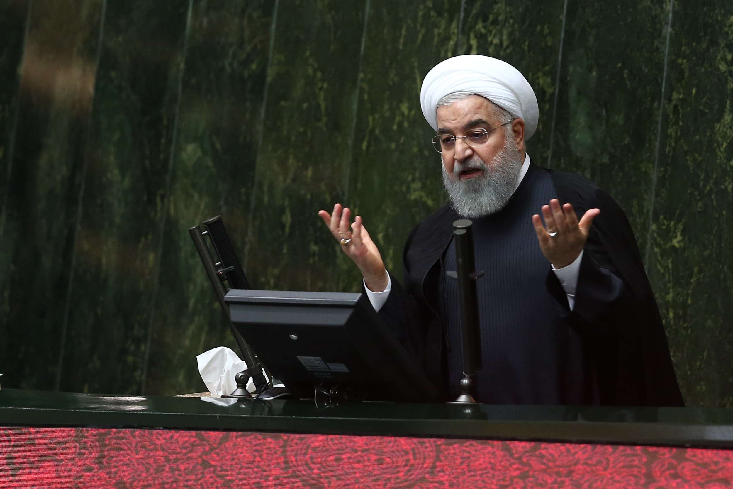 حرب كلامية من طهران