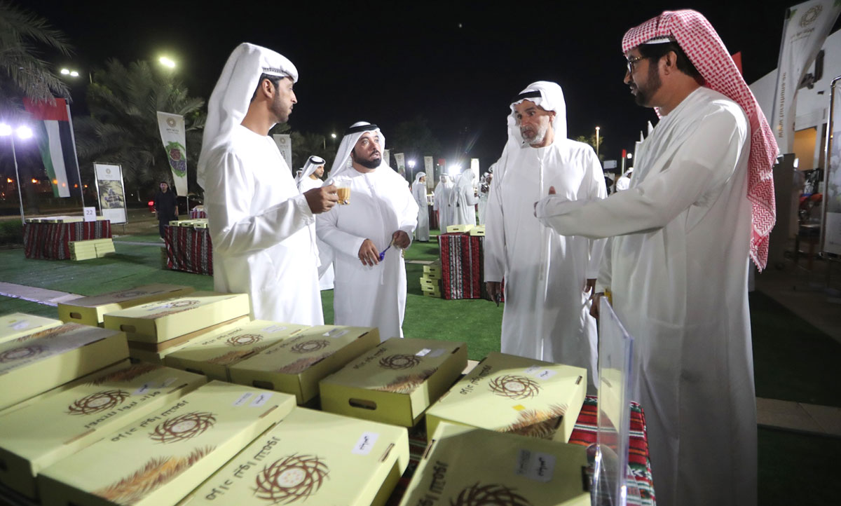 تقاليد وممارسات الثقافية 