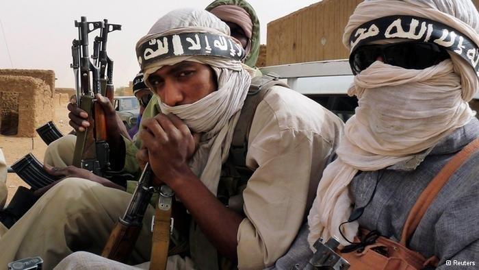 لتنظيم القاعدة فروع كثيرة في افريقيا تتنافس جميعها على بسط نفوذها