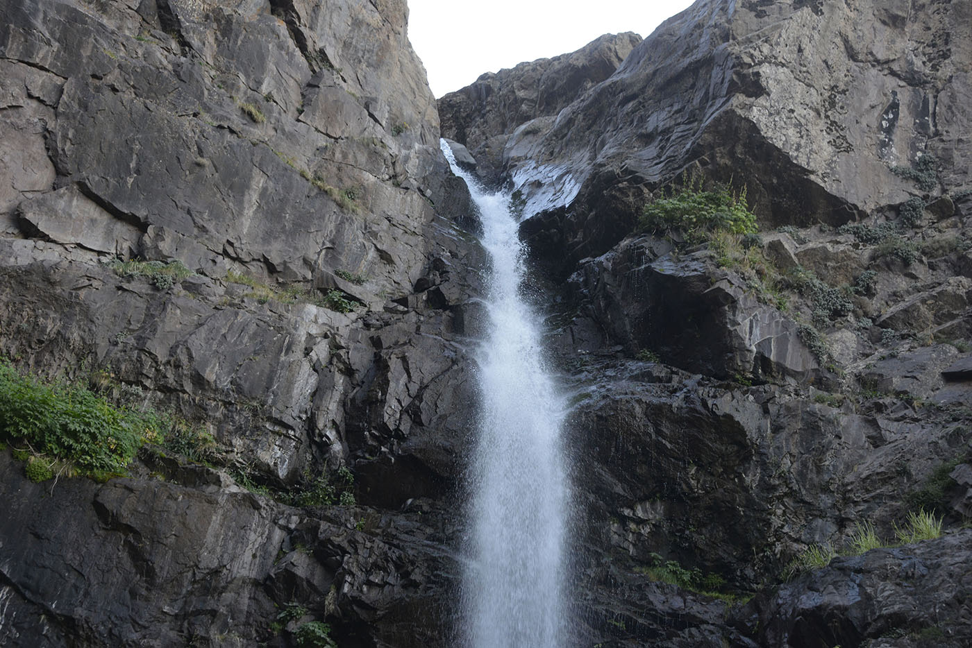 A waterfall in Tamsoult