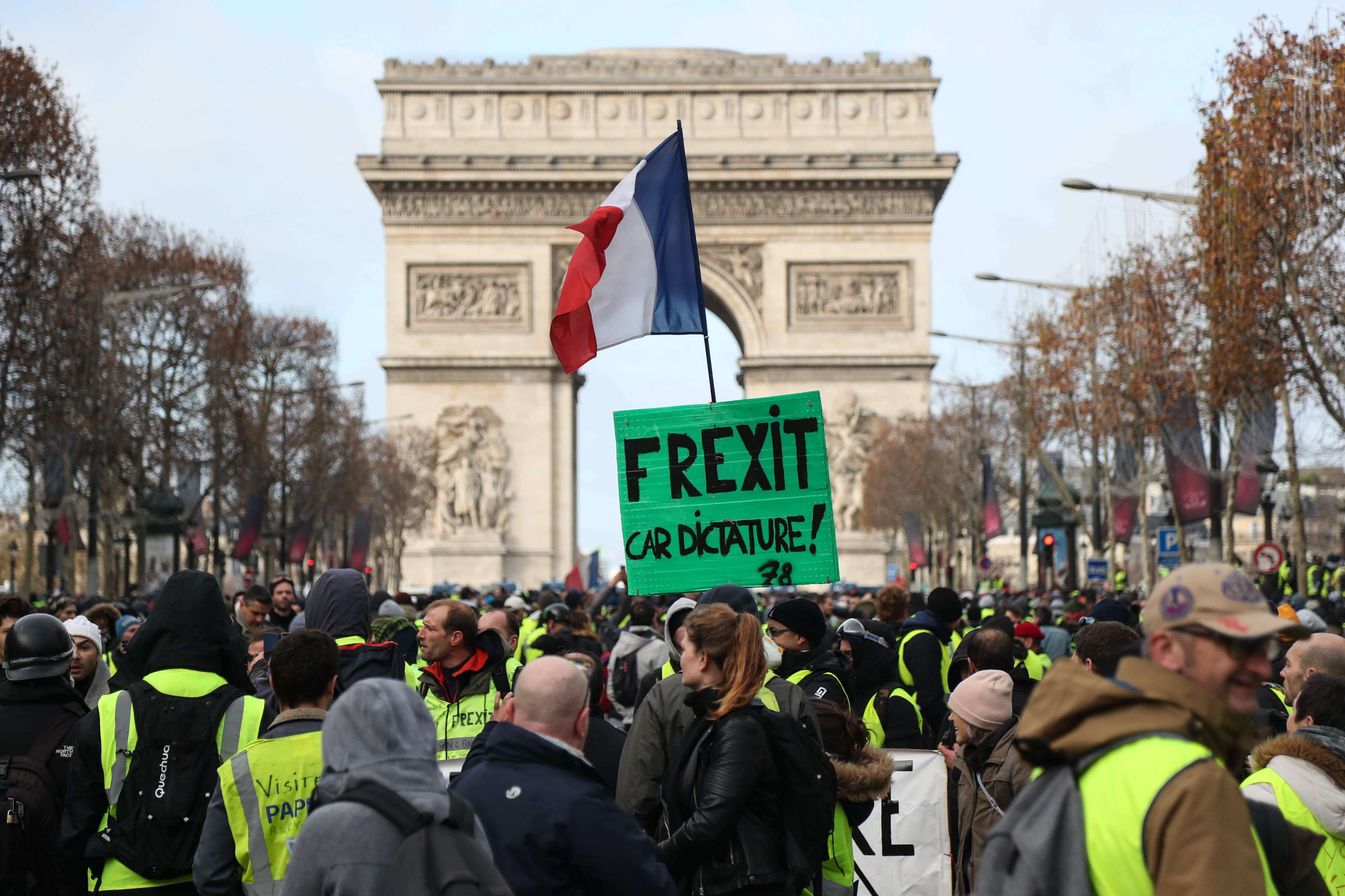 حراك السترات الصفراء 