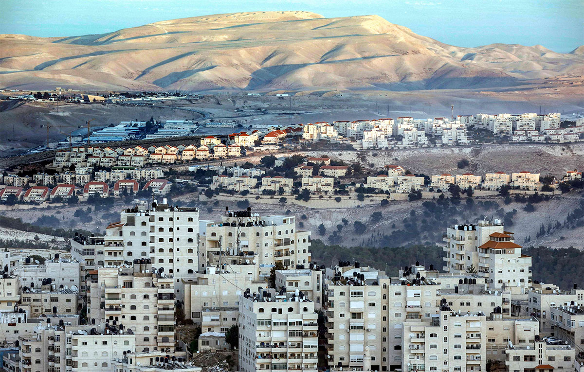 The expansion of illegal settlements continues 