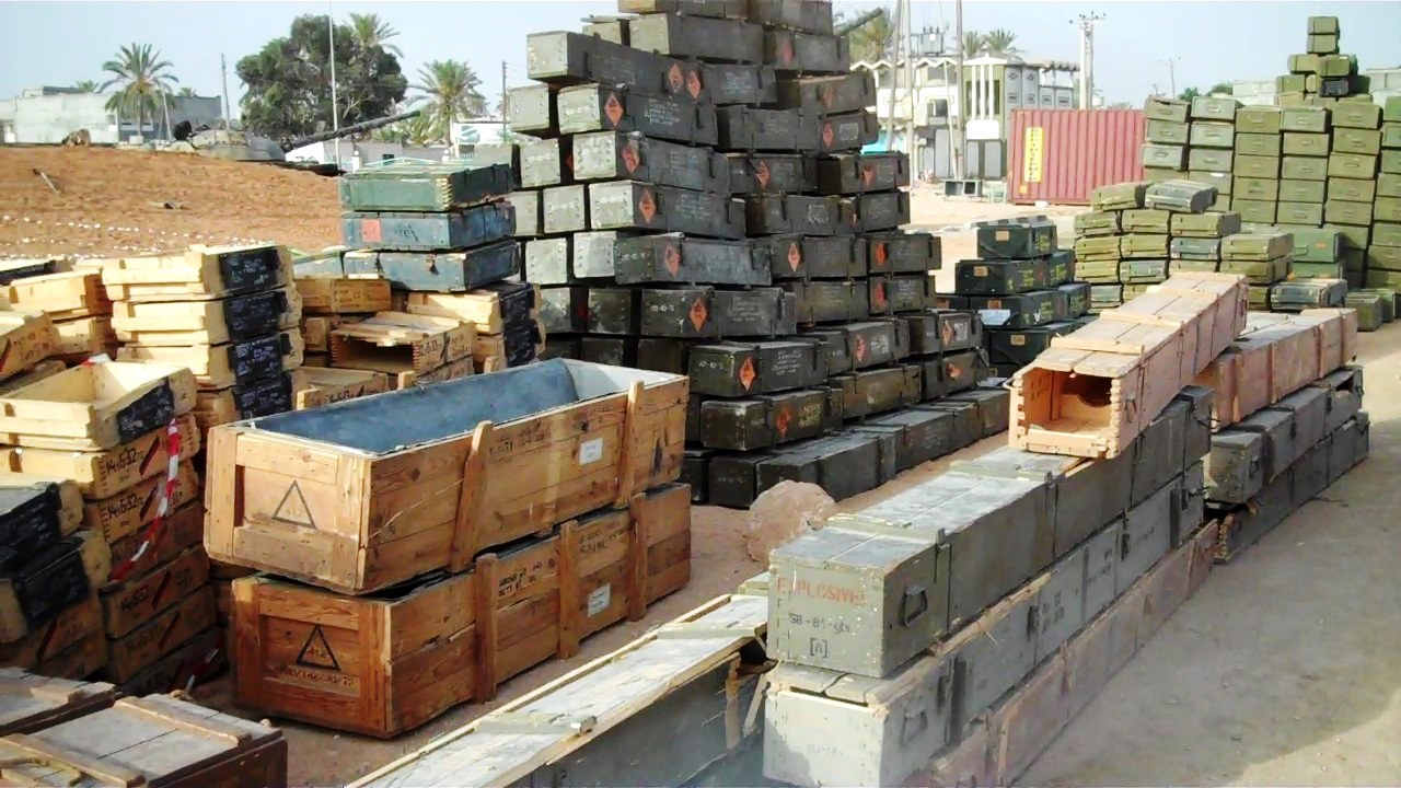 شحنات الاسلحة المضبوطة تسلط الضوء على الدور التركي في تأجيج العنف في ليبيا