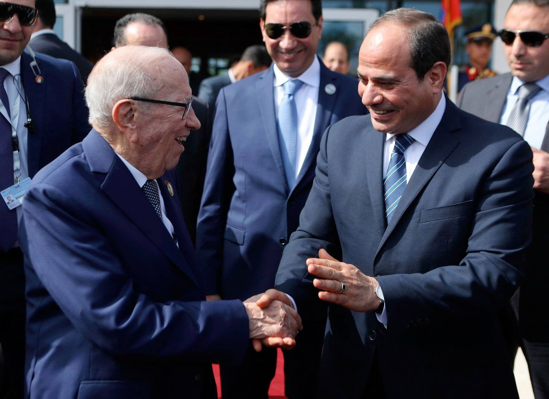 اليد في اليد ضد الإرهاب في المنطقة