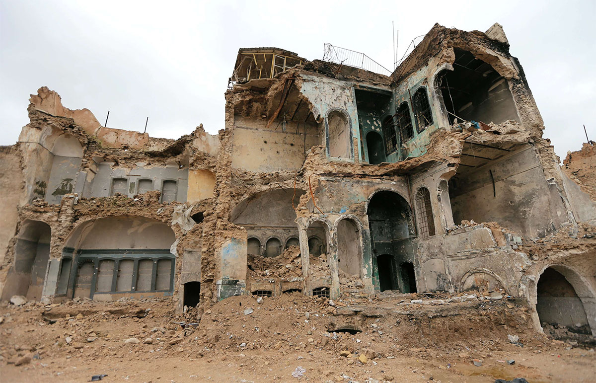 Chaos and neglect slow Mosul's recovery