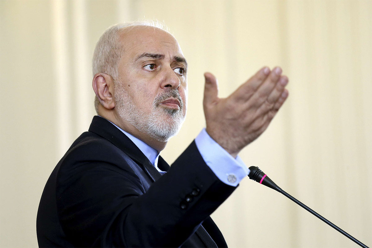 Zarif attended a ceremony to welcome Armenia's prime minister to Tehran 