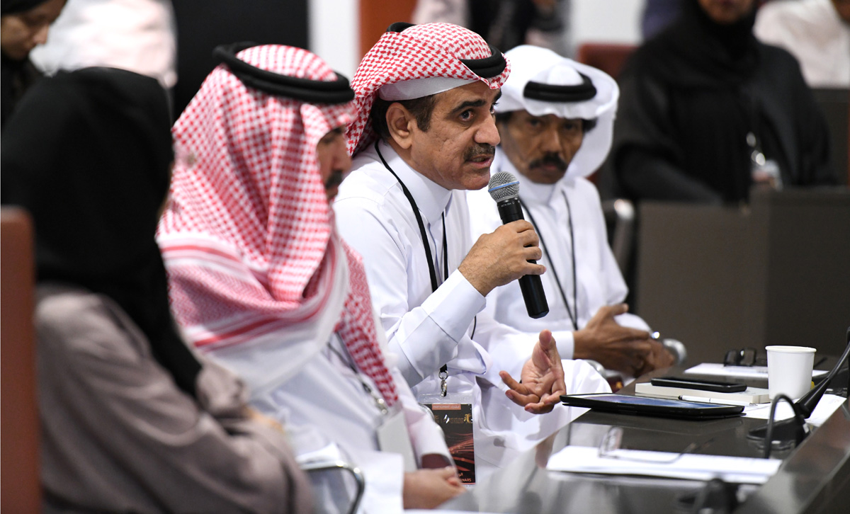 العمل على مواد انفعالية