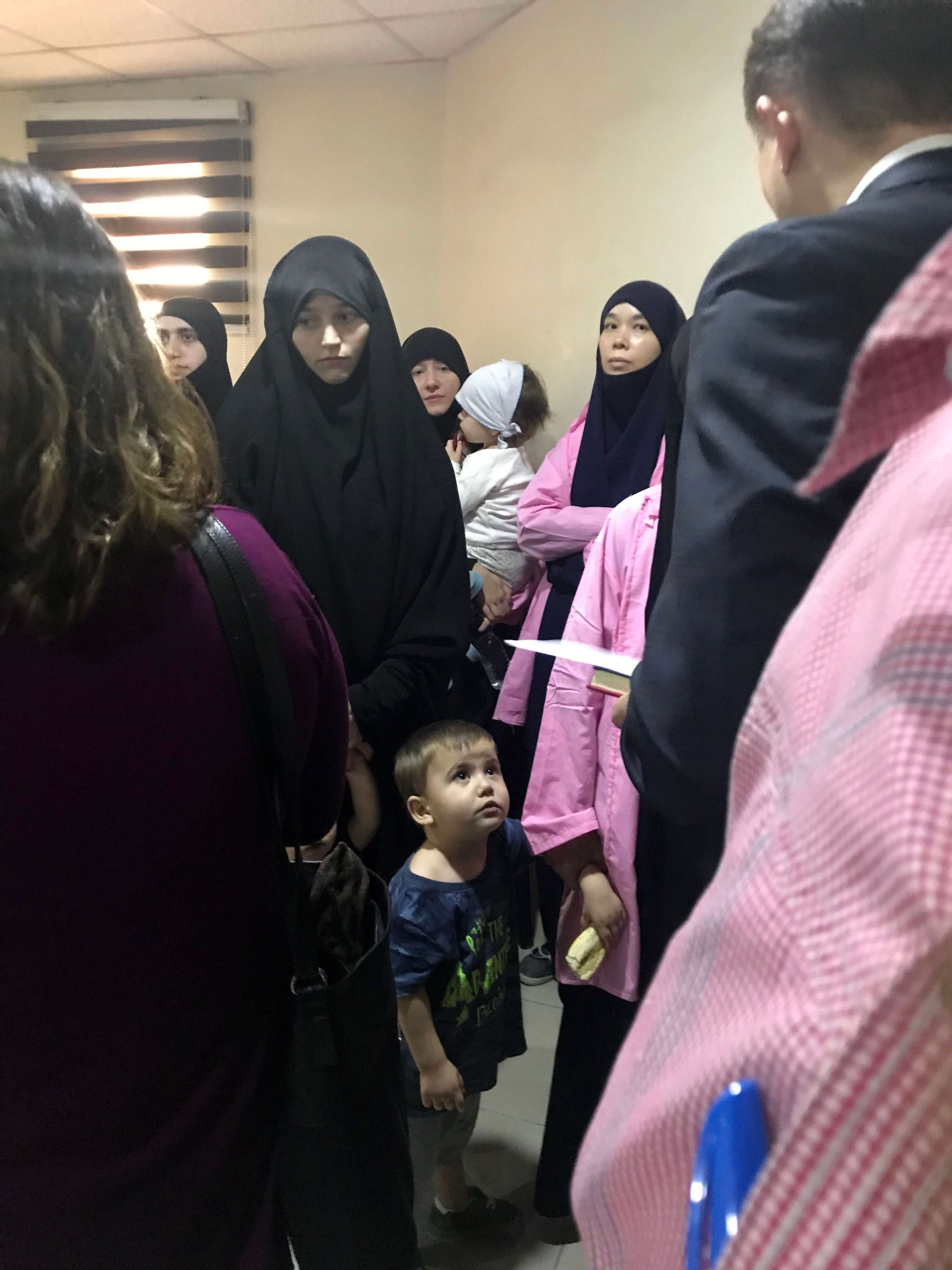 سجينات اجنبيات مع اطفالهن في سجون العراق