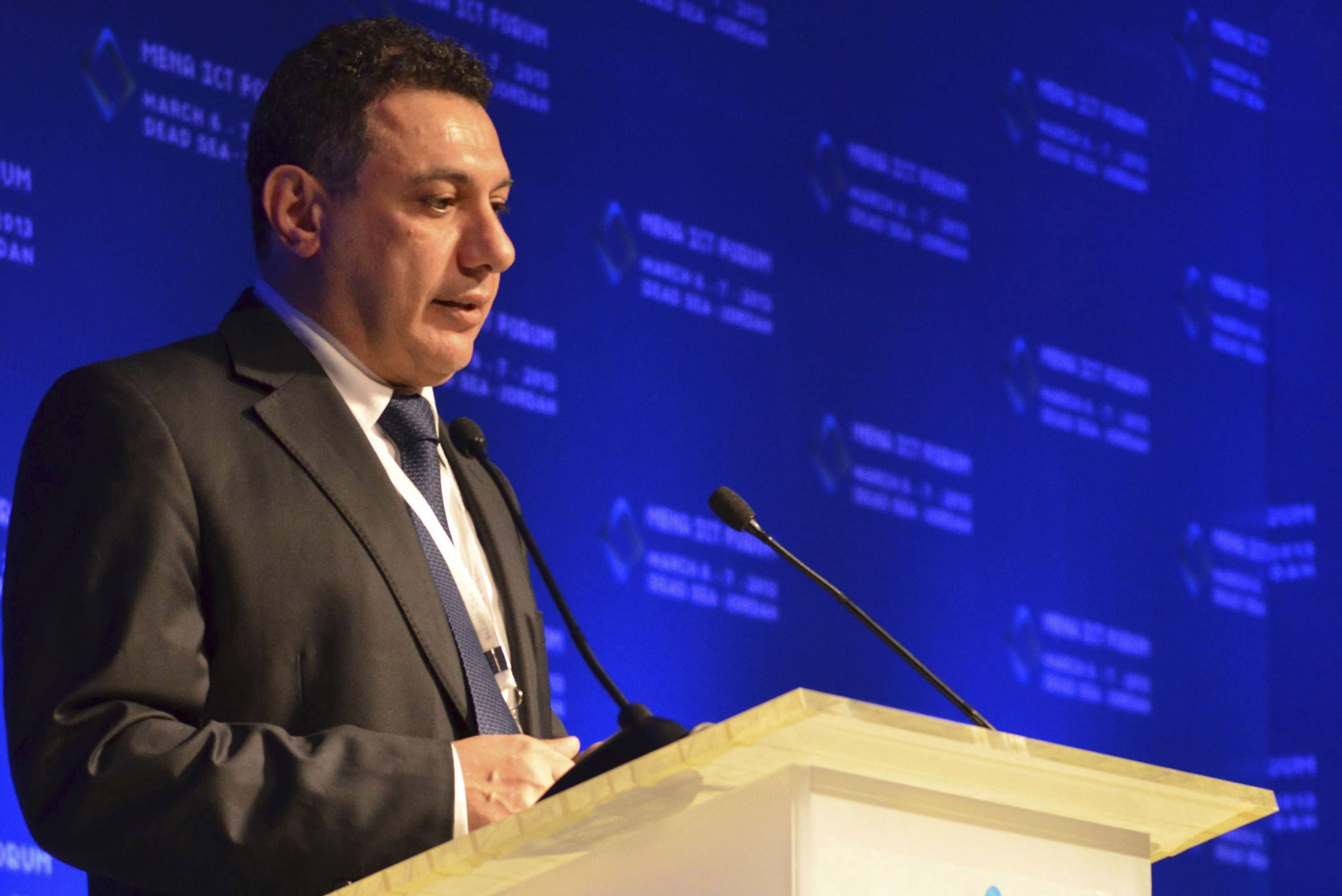 زكا قضى 4 سنوات في سجن إيفين سيء السمعة في إيران