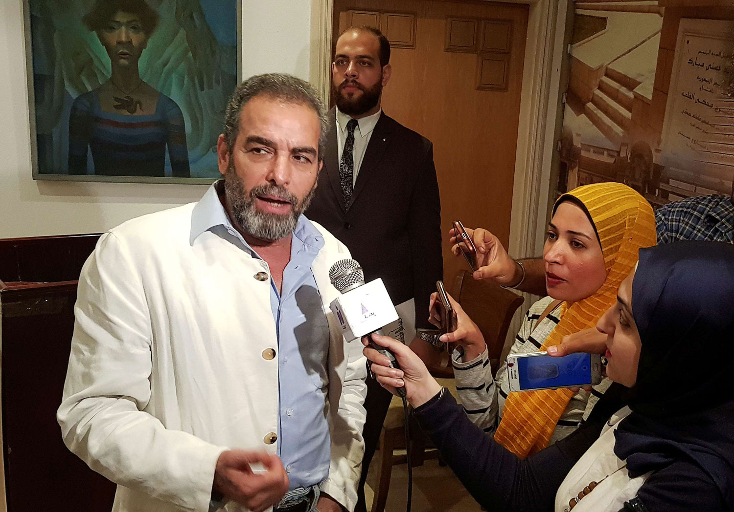 الممثل أحمد عبدالعزيز 