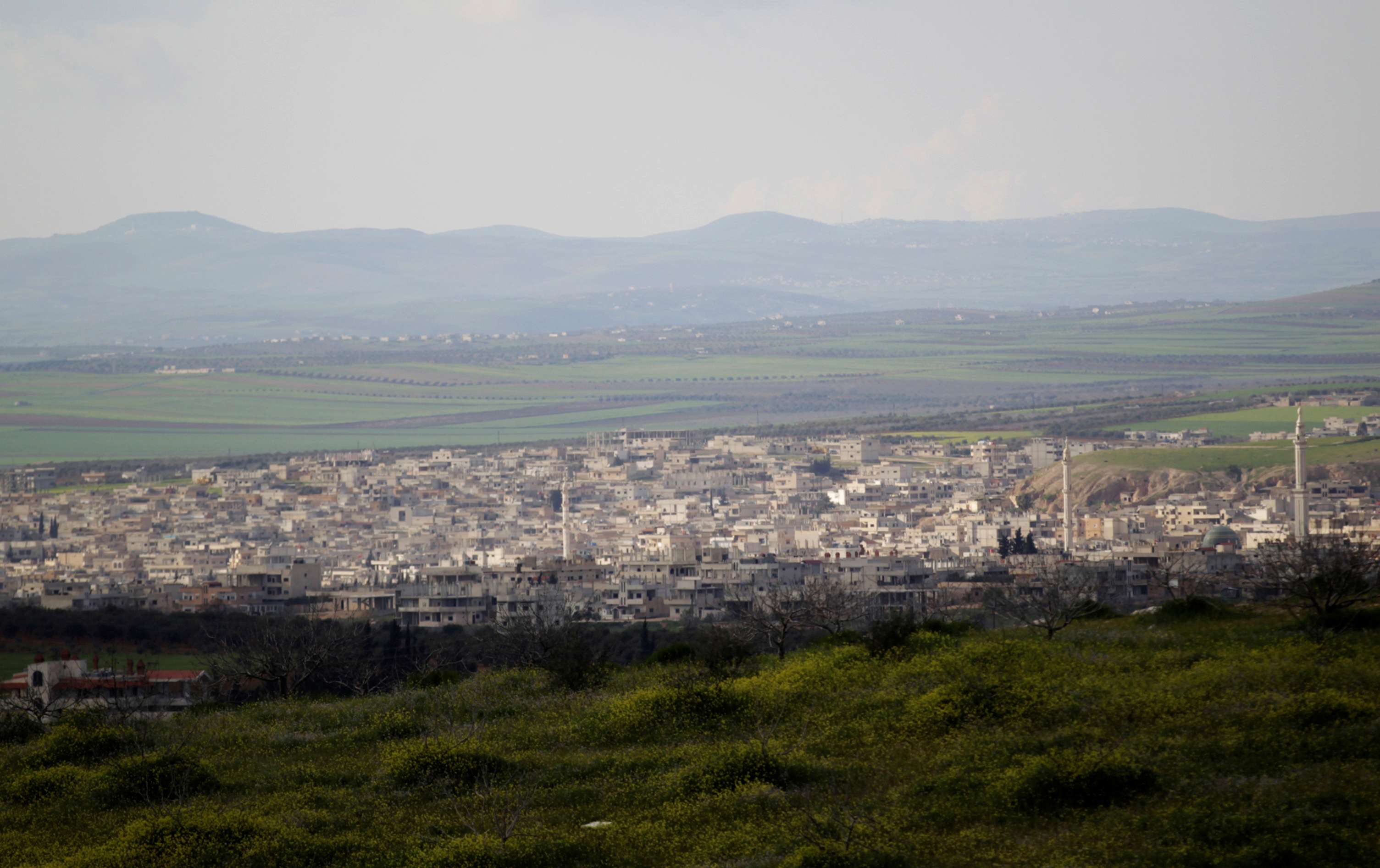 In the south of the stronghold, almost all residents of Khan Sheikhun have left the town
