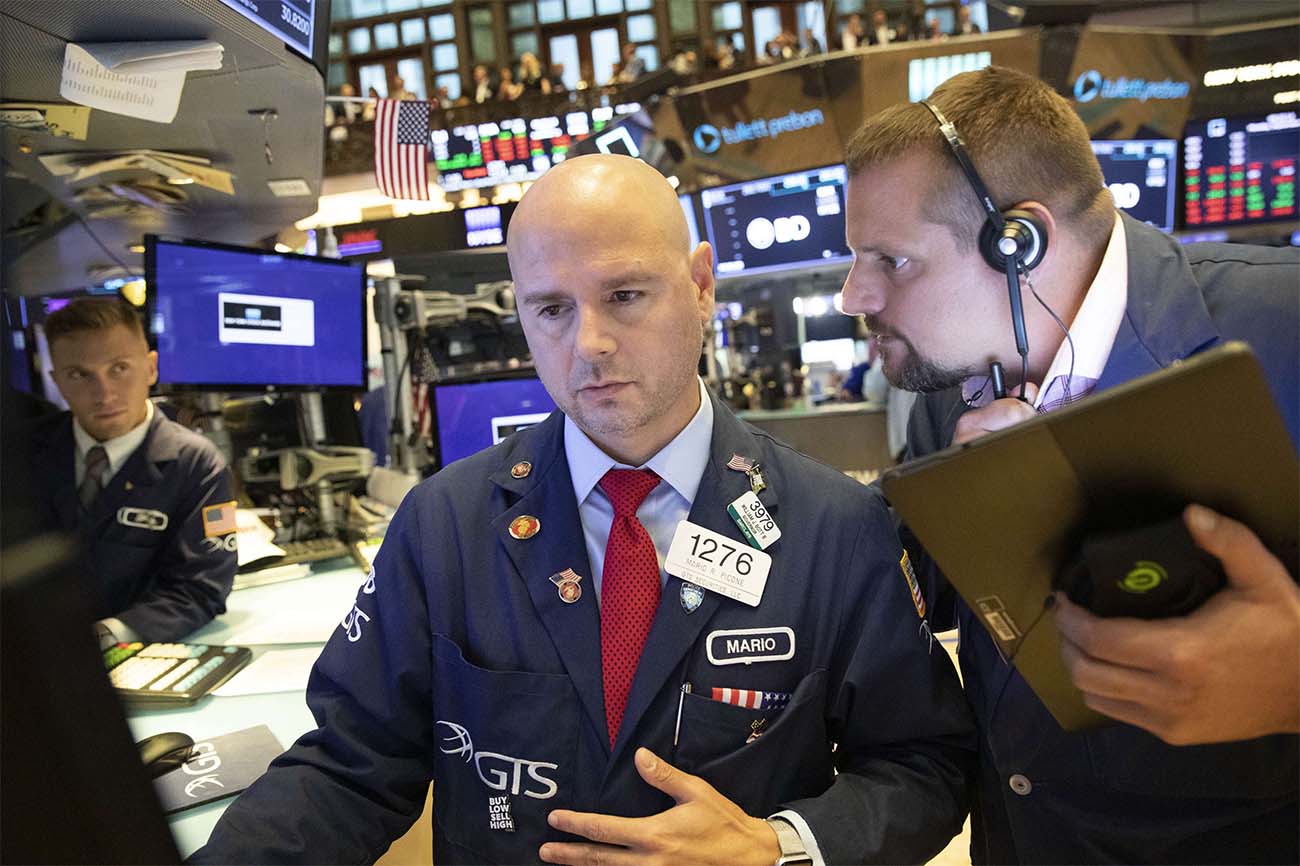 New York Stock Exchange traders