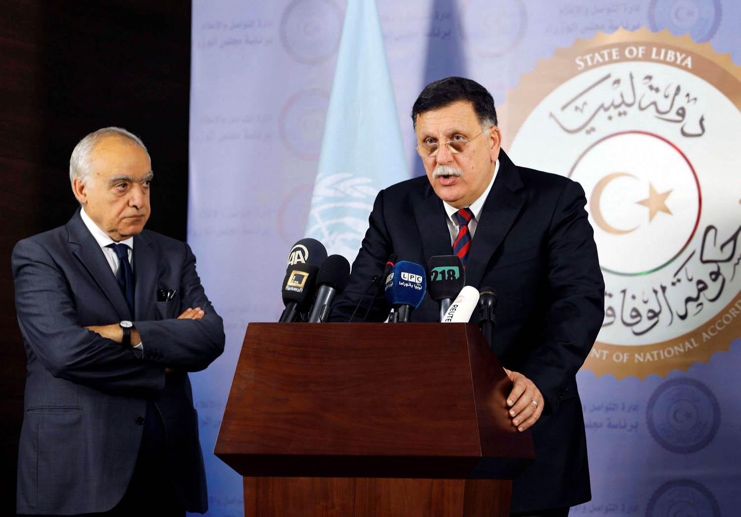 المبعوث الدولي غسان سلامة في مؤتمر صحفي مشترك مع رئيس حكومة الوفاق فايز السراج