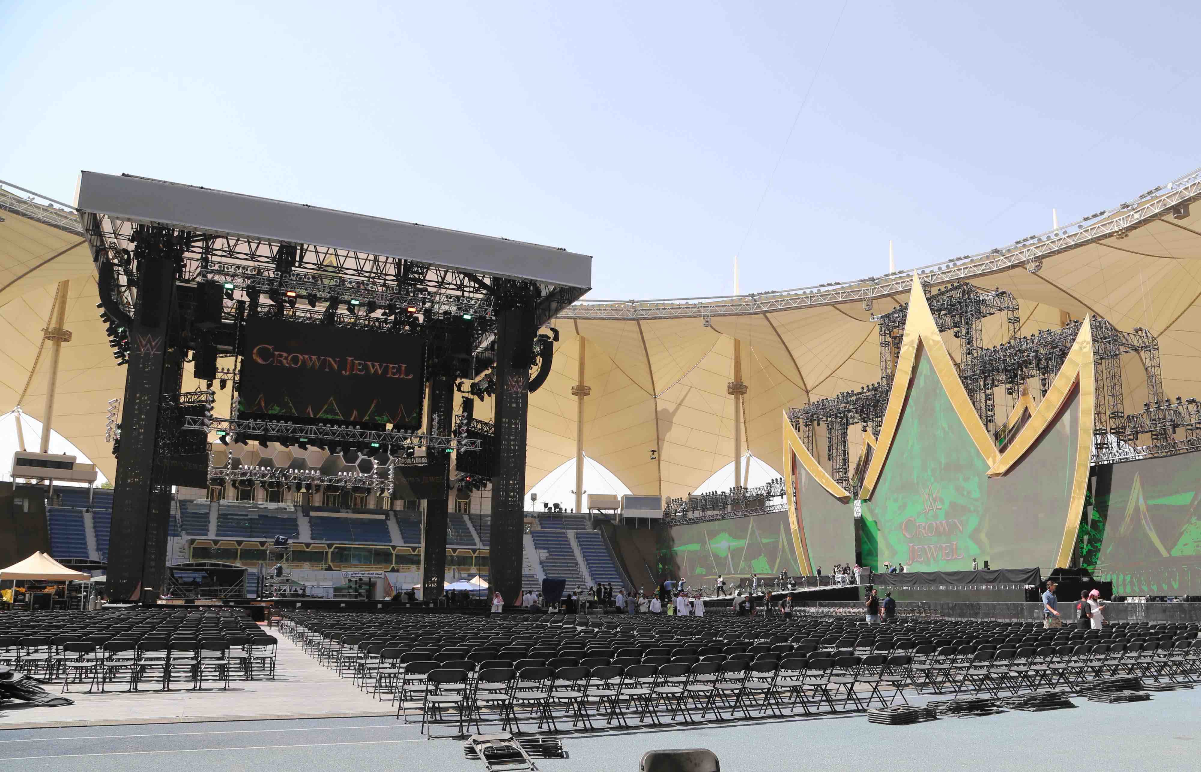 The bout at King Fahd Stadium will be an incongruous scene in a country where women are generally obliged to wear the black "abaya" cloak