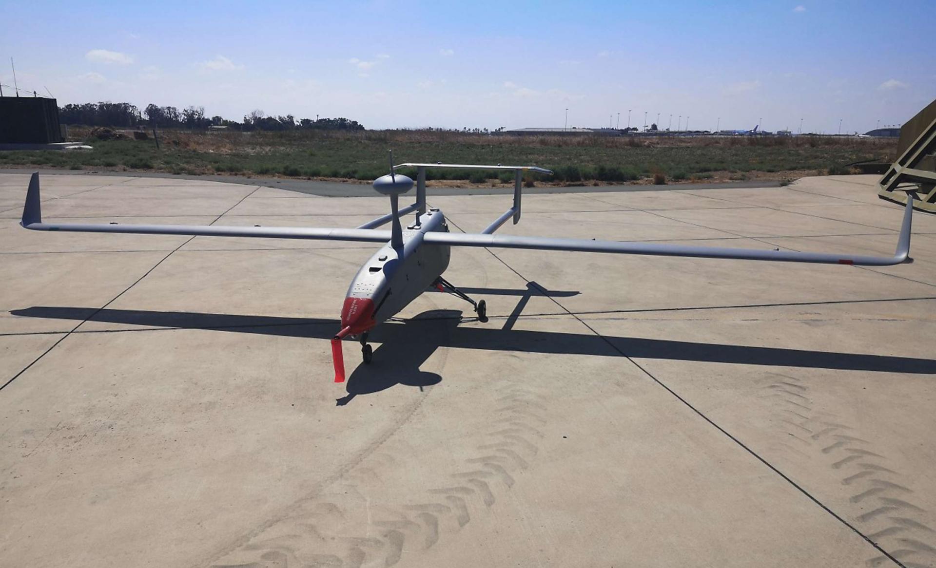 قبرص الى التصدي للتهديدات التركية وانتهاك سيادتها حيث اشترت نيقوسيا أربع طائرات إسرائيلية مسيرة 