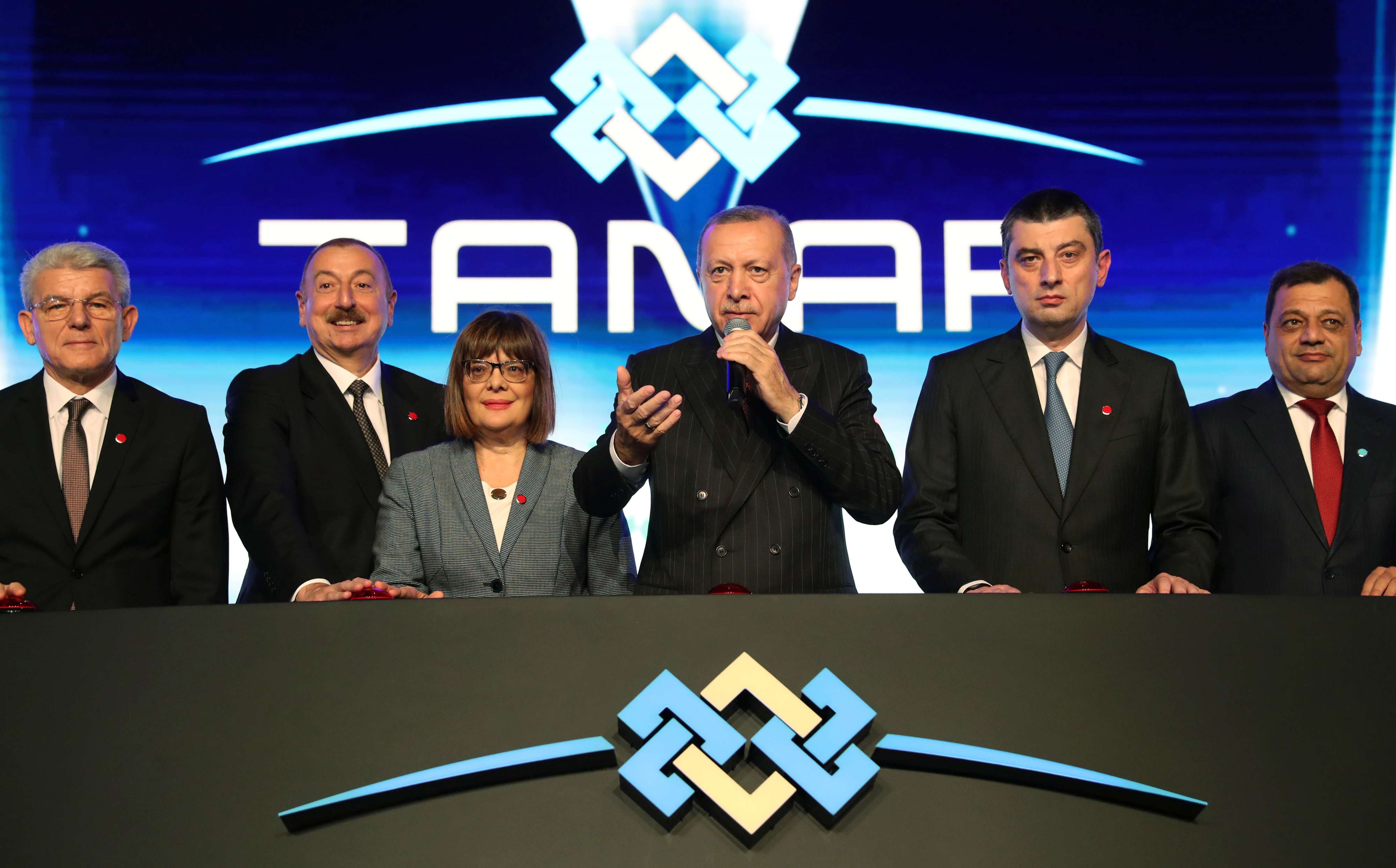 أردوغان يؤكد أن بلده لن تسحبسفنها من شرق المتوسط