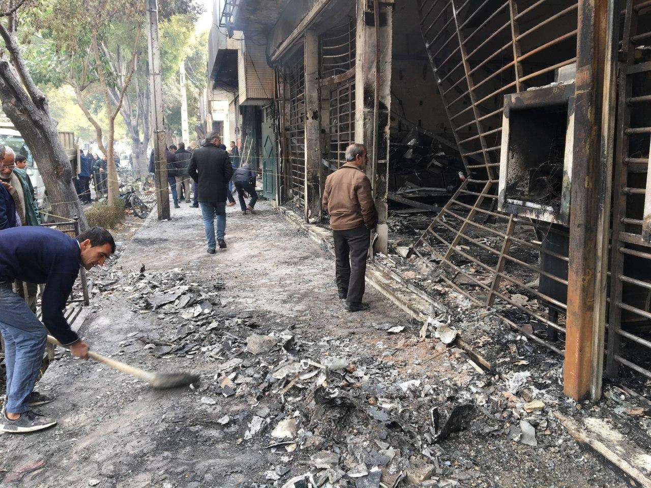 الاحتجاجات في ايران