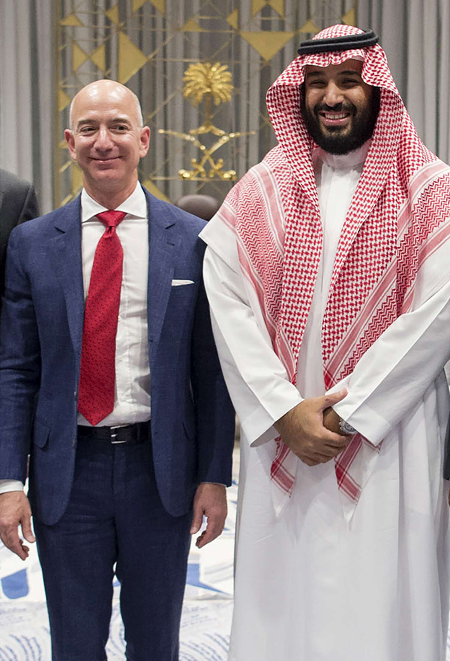 ولي العهد السعودي الأمير محمد بن سلمان ومالك صحيفة واشنطن بوست جيف بيزوس