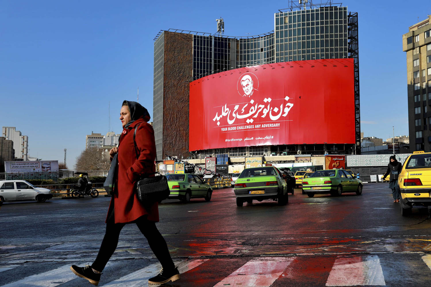 ملصقات تؤبن قاسم سليماني وسط طهران