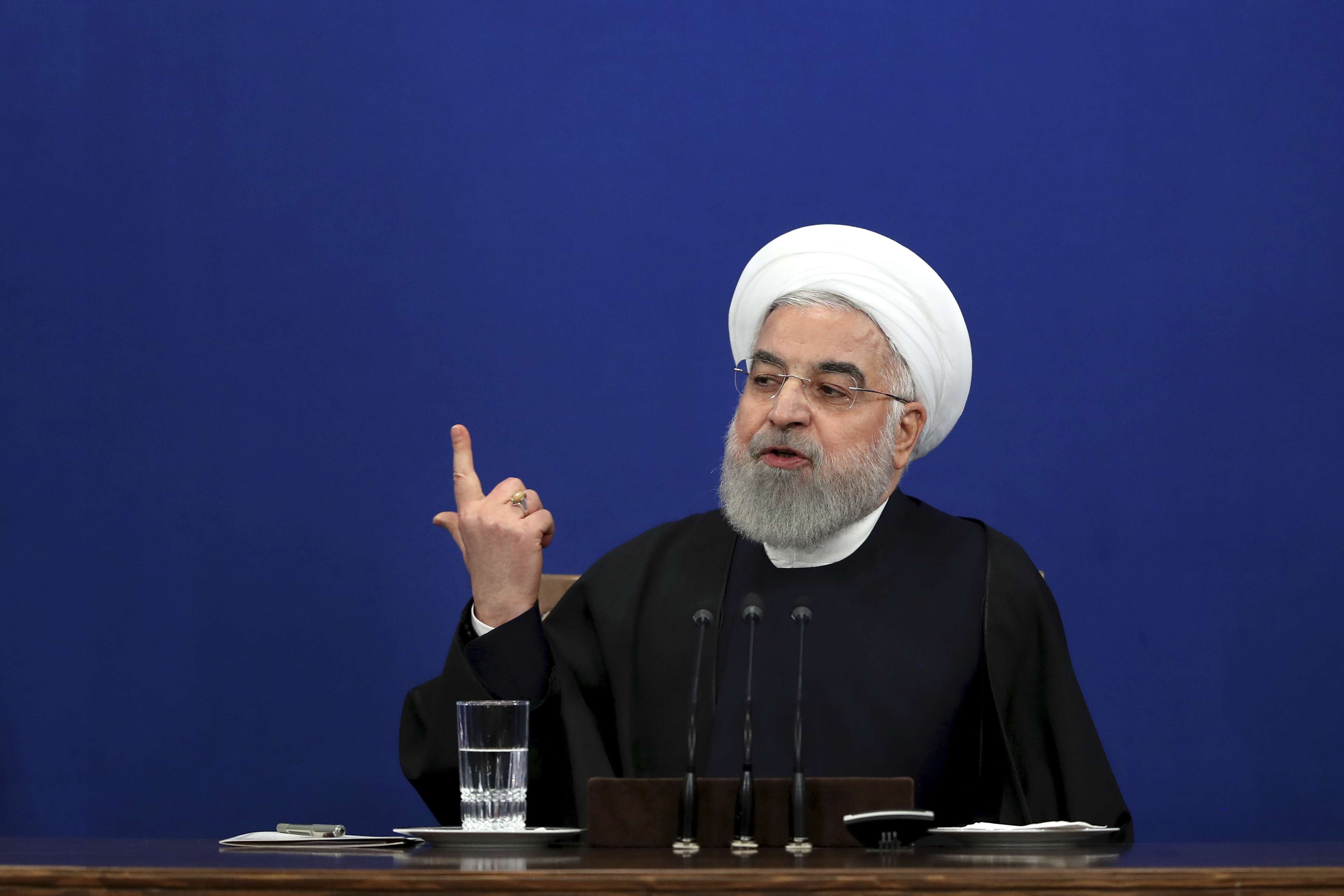 روحاني مع السلام لكن بشروط ايران