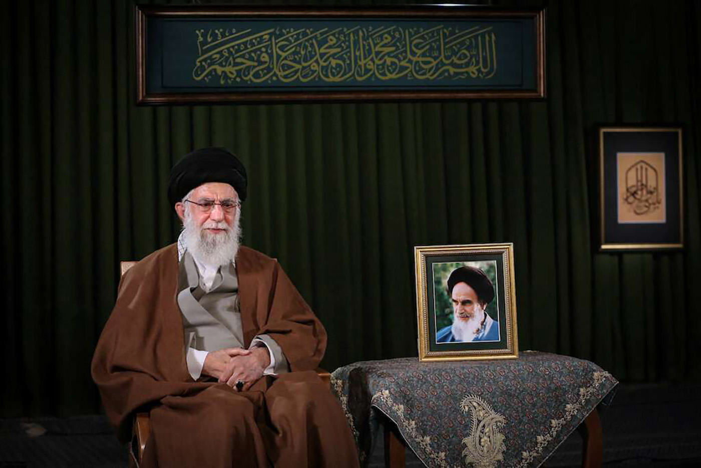 خامنئي يتوجس من لقاح أميركي ضد الفيروس