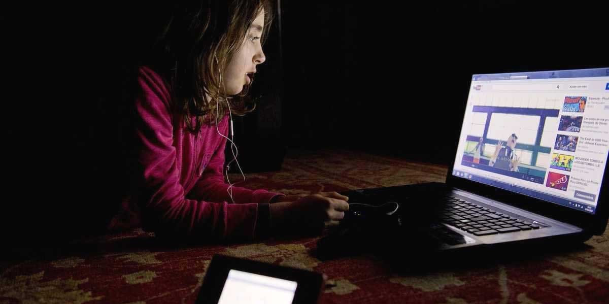 مواقع التواصل 