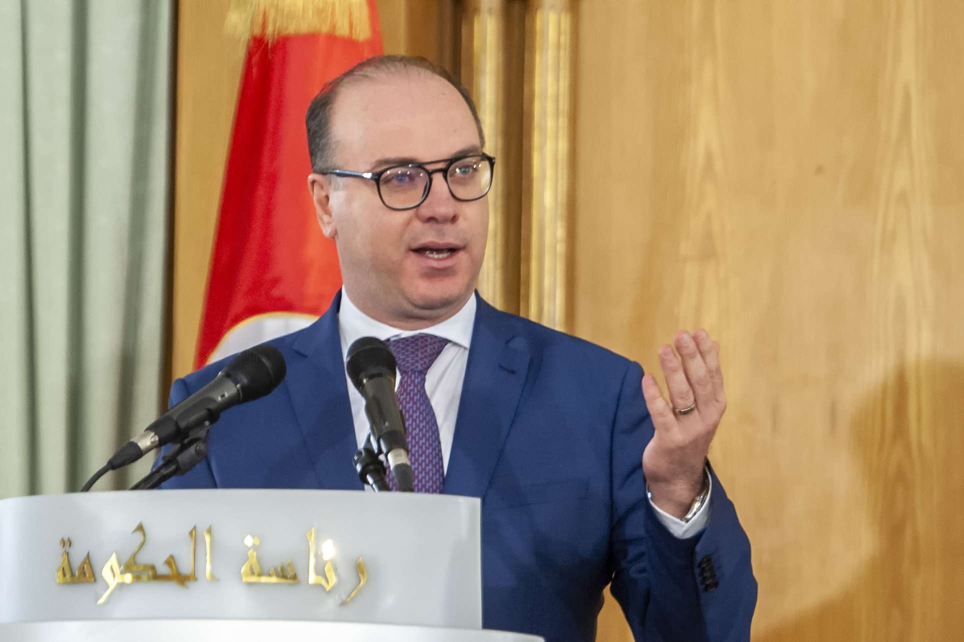 حكومة الفخفاخ تتولى مهامها في ظرف بالغ الحساسية