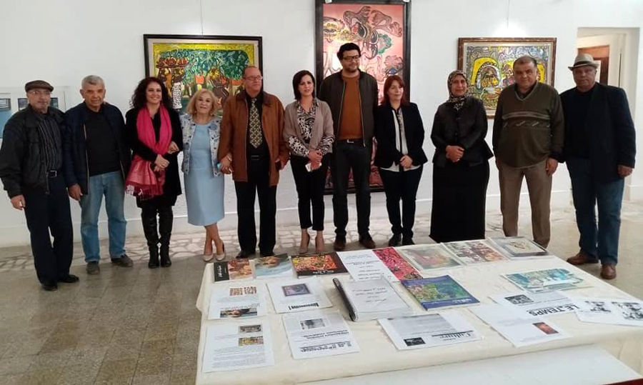 المعرض مشفوع بكتالوغ فني