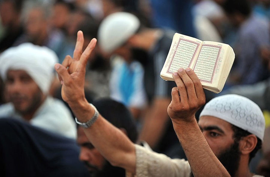 كان كوكب القاهر في الطالع فسميت القاهرة به