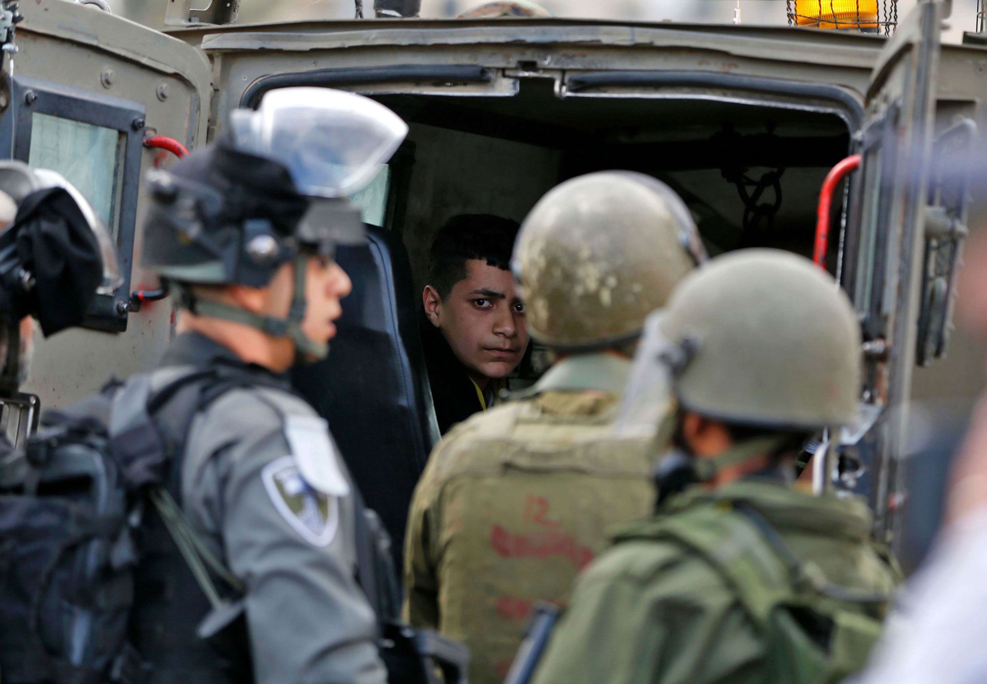 ملف الاسرى من ضمن الملفات المعقدة في الصراع الفلسطيني الاسرائيلي