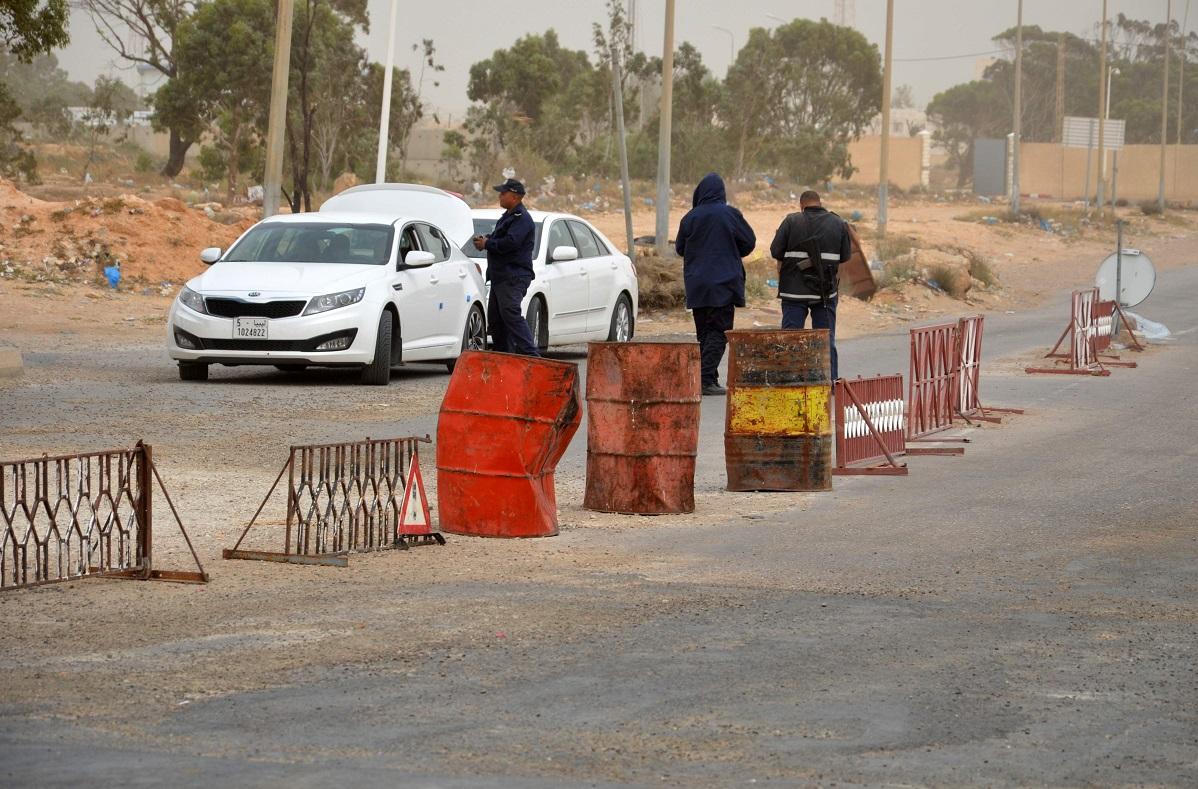 معبر راس جدير بين تونس وليبيا