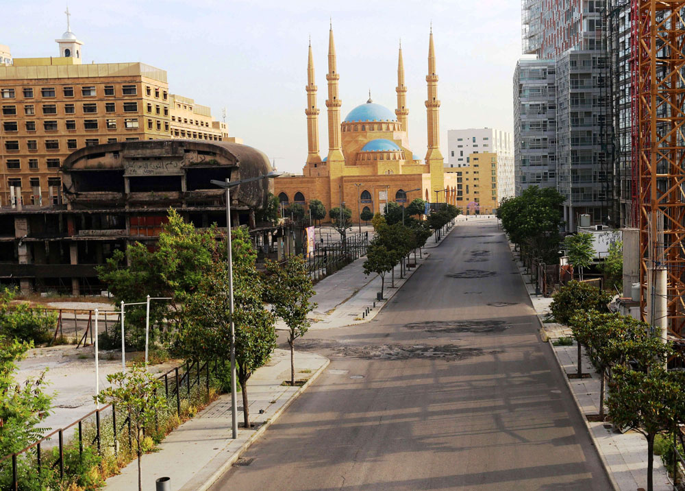 لبنان يقبل على عودة حذرة للحياة الطبيعية بعد تخفيف الحظر