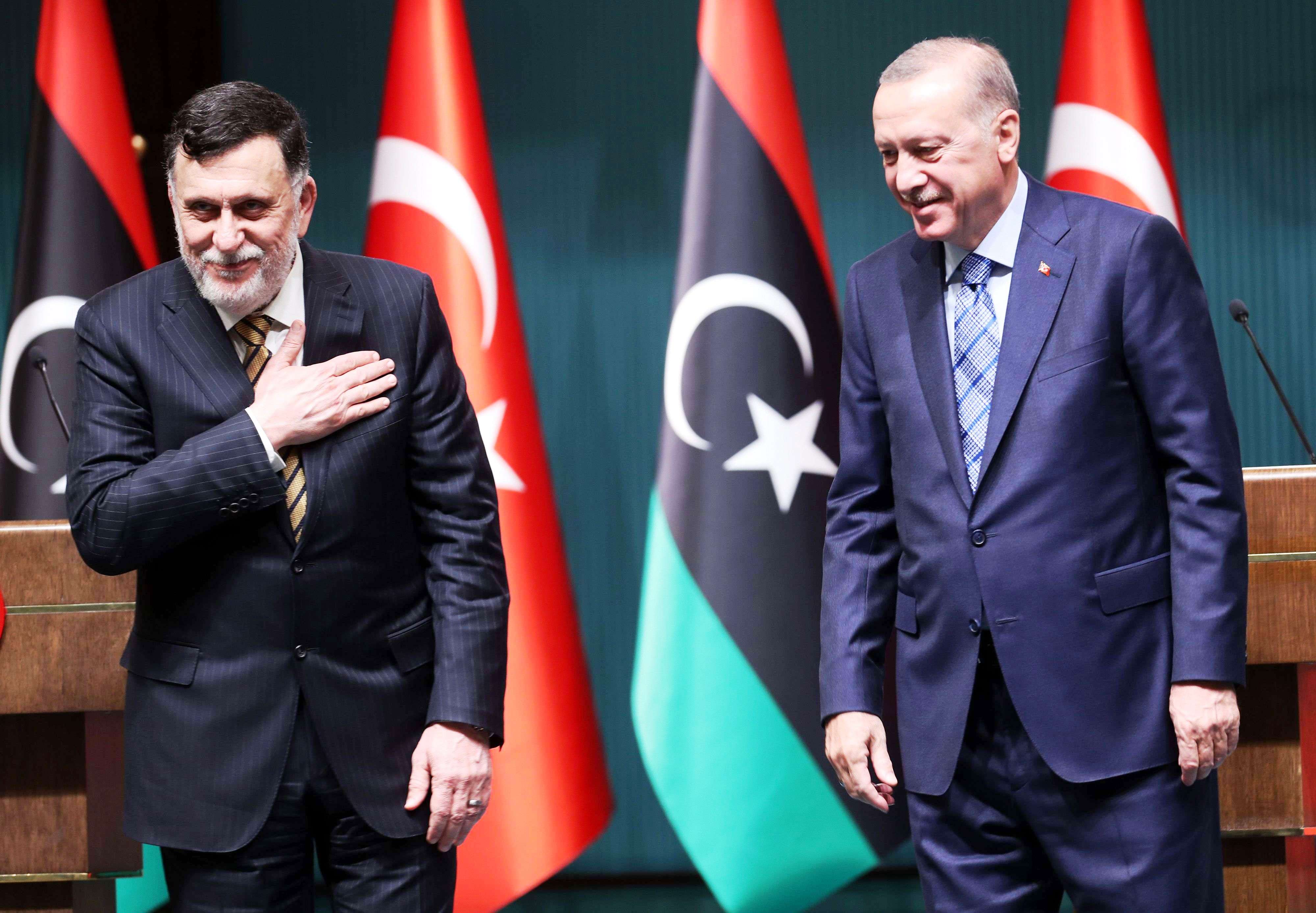 أردوغان يحلم بإحياء الإرث العثماني من بوابة ليبيا 