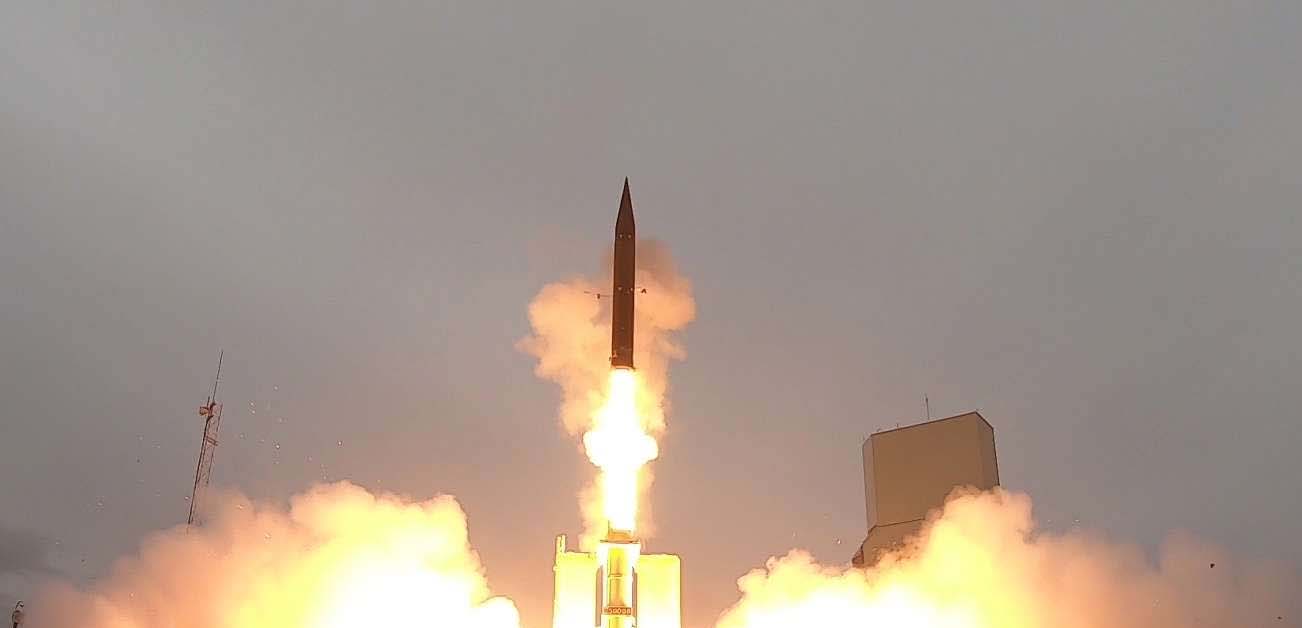Ballistic missile