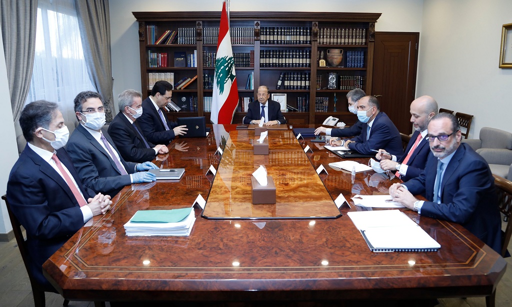 اجتماع بعبدا يبحث سبل الخروج من أسوأ أزمة مالية 