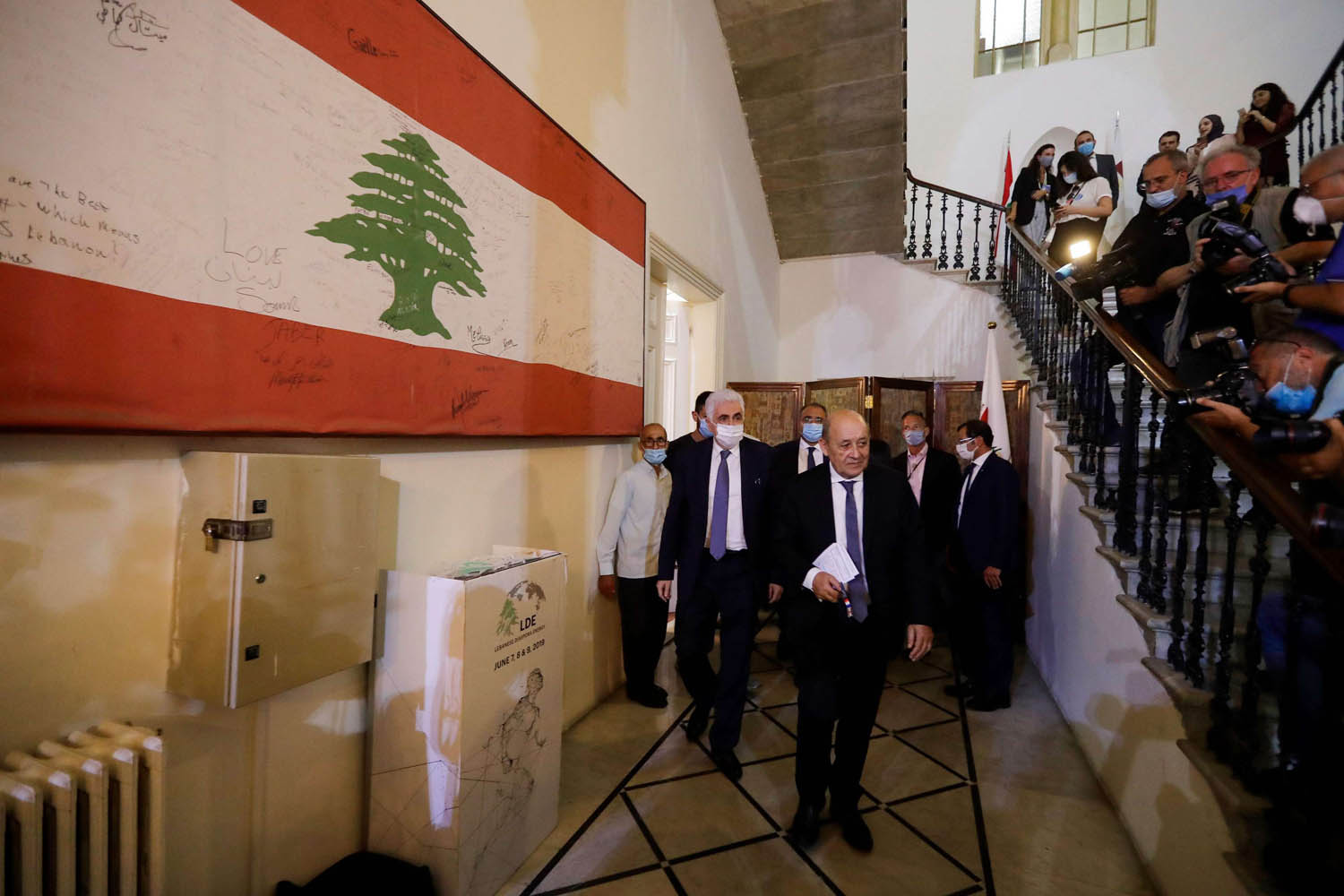 وزير الخارجية الفرنسي جان ايف لودريان في بيروت
