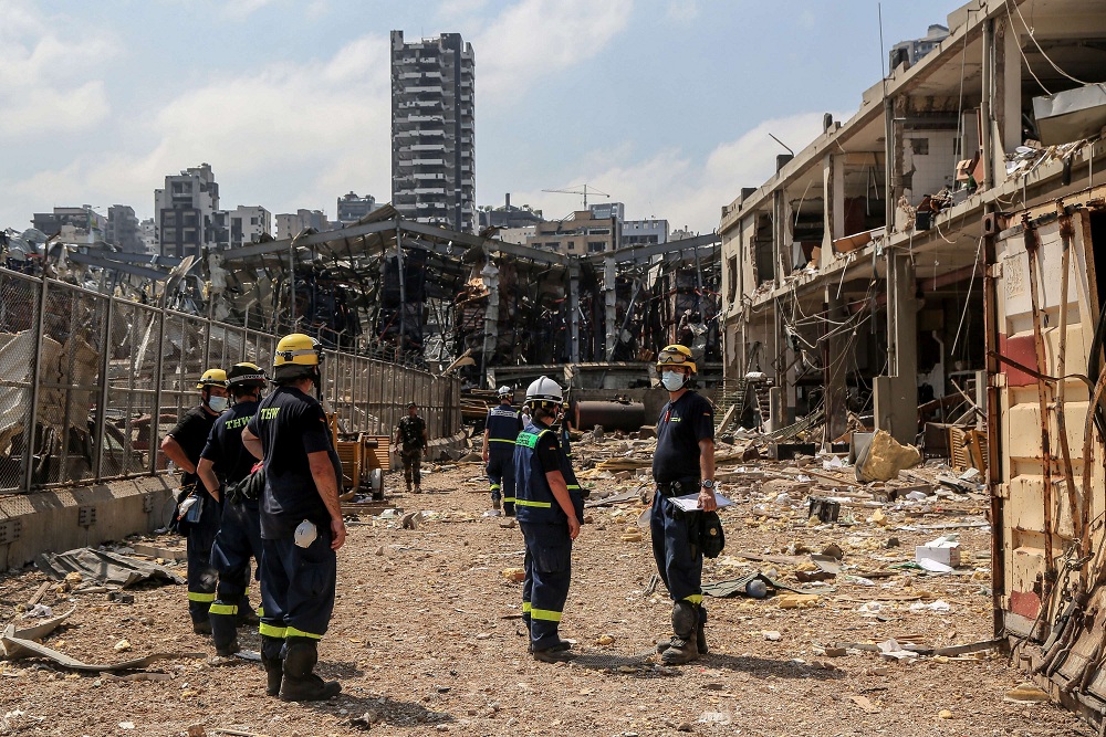 فرق اغاثة دولية من أكثر من بلد وصلت إلى بيروت للمساعدة 