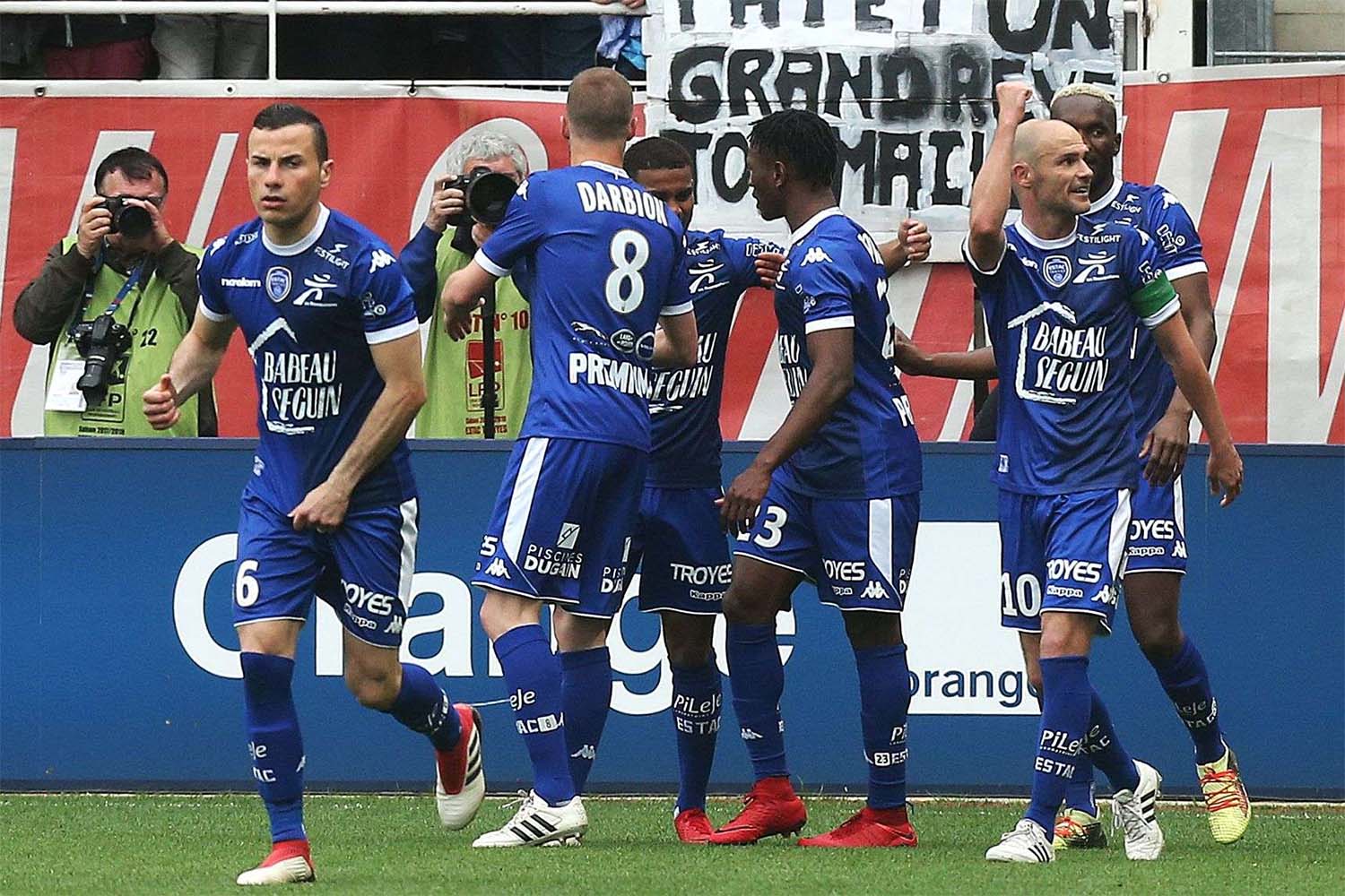 Esperance Sportive Troyes Aube Champagne 