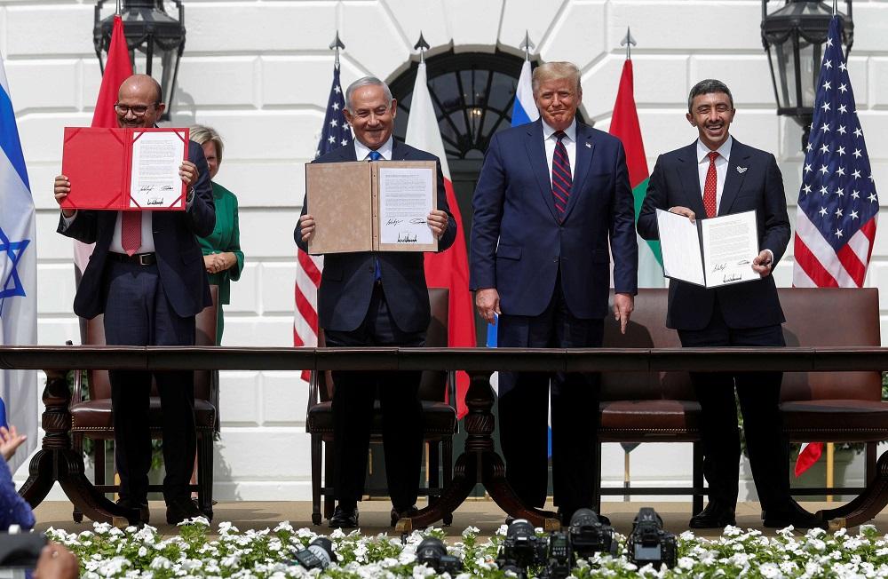 من فضائل اتفاقيتي السلام على الفلسطنيين انها علقت خطة الضم ودفعتهم الى المصالحة