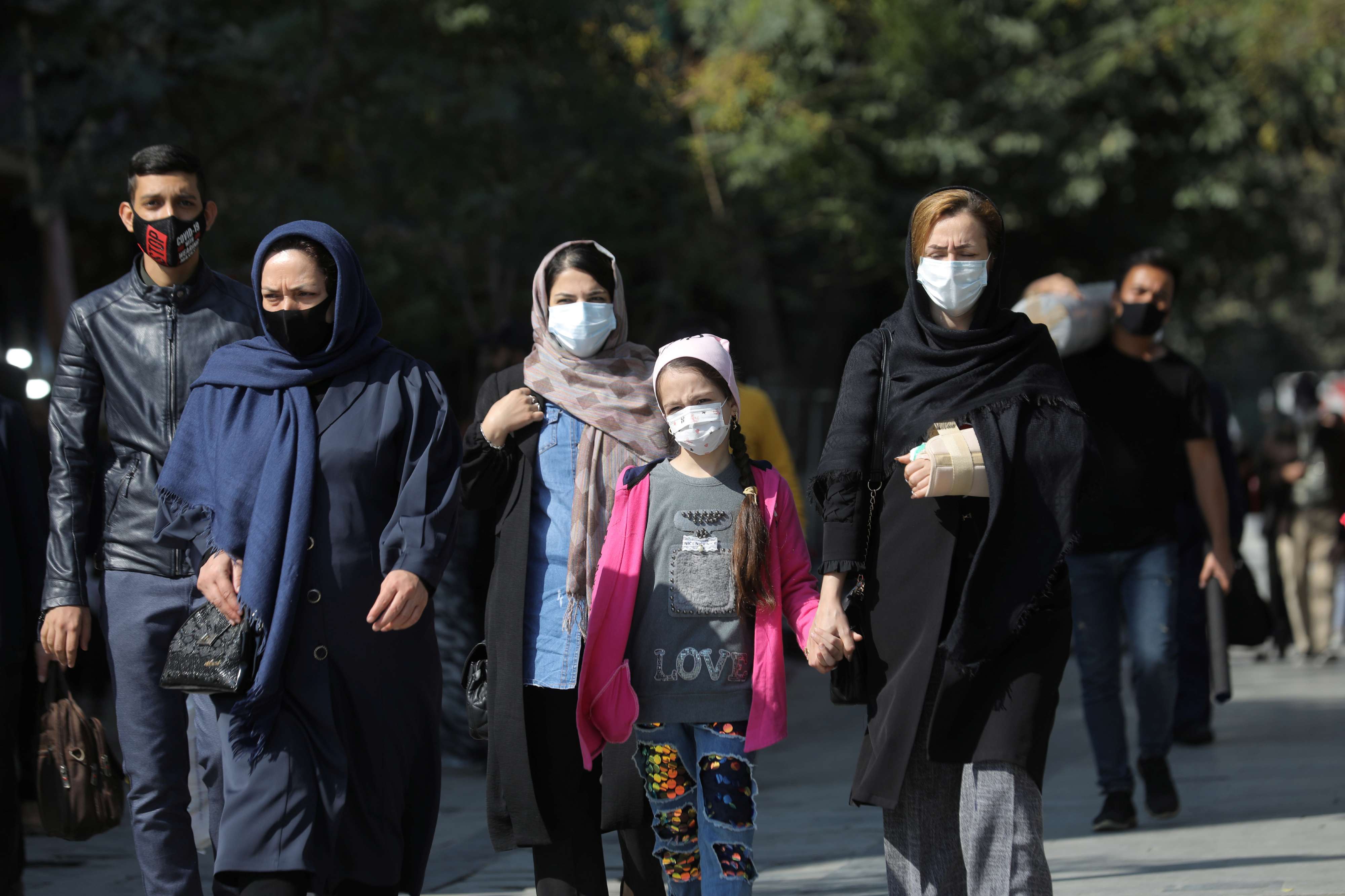 إيران على وشك كارثة إنسانية بسبب كورونا
