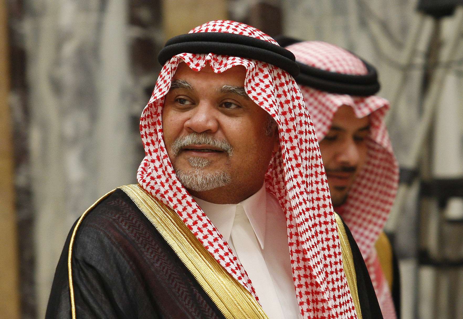 'تجرؤ بالكلام الهجين'