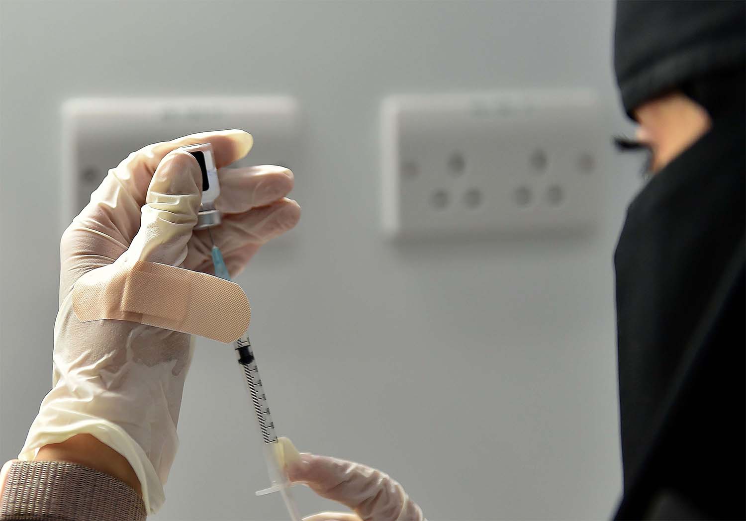 The vaccination campaign continues 