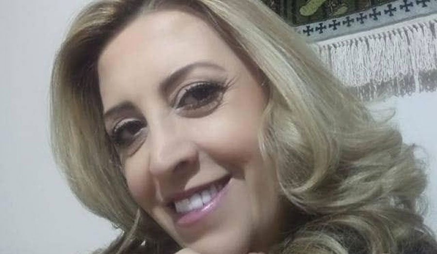 بطولة مزيفة